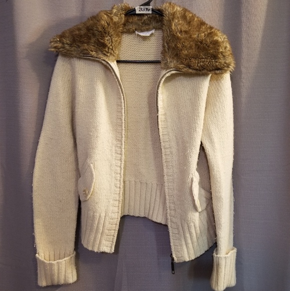 Ann Taylor Sweaters - 🎀3 for $15🎀